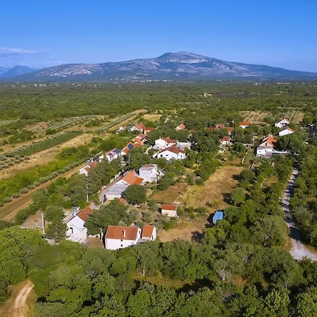 Antona Prázdninový dům *