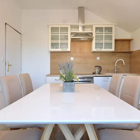 Antona Prázdninový dům Šibenik