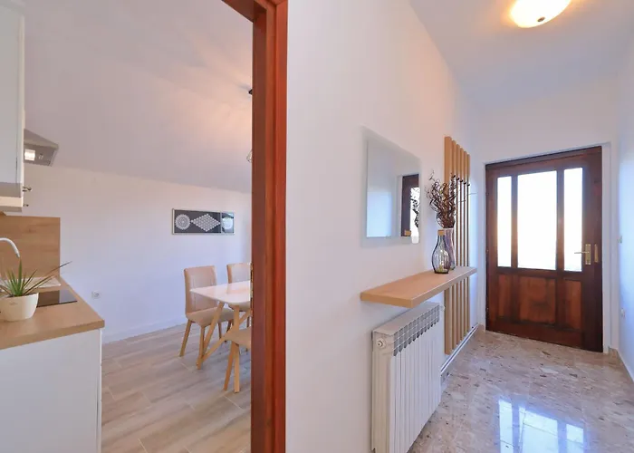 Antona Tatil Evi Šibenik