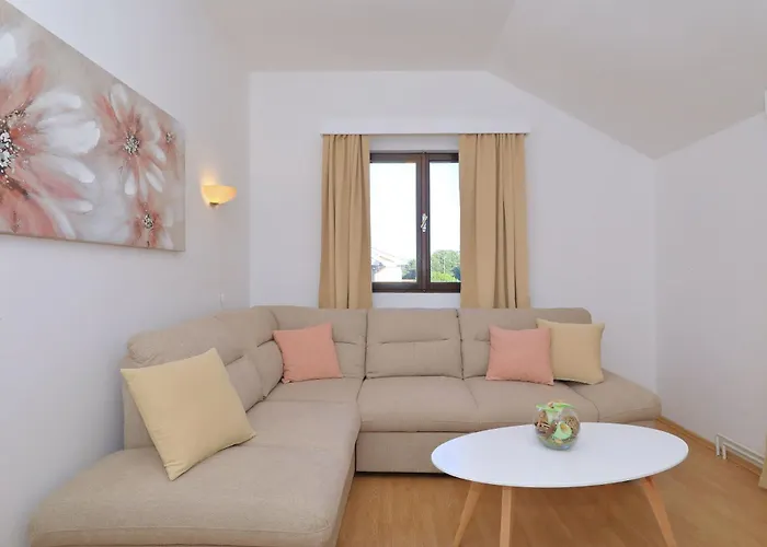 Antona Tatil Evi Šibenik