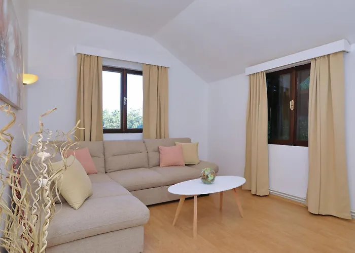 Antona Шибеник